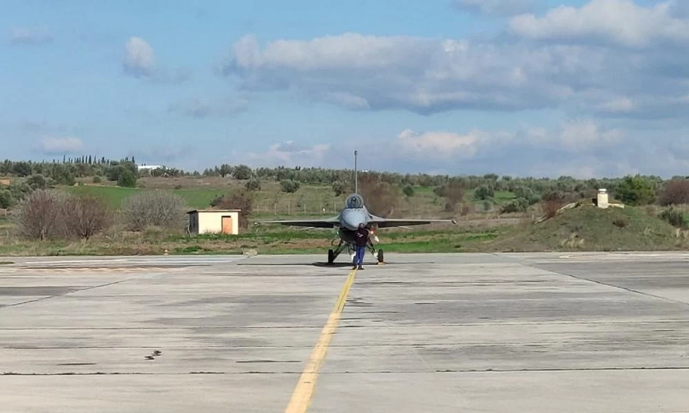 F-16 Viper: Η πρώτη «οχιά» στους ελληνικούς αιθέρες (βίντεο)
